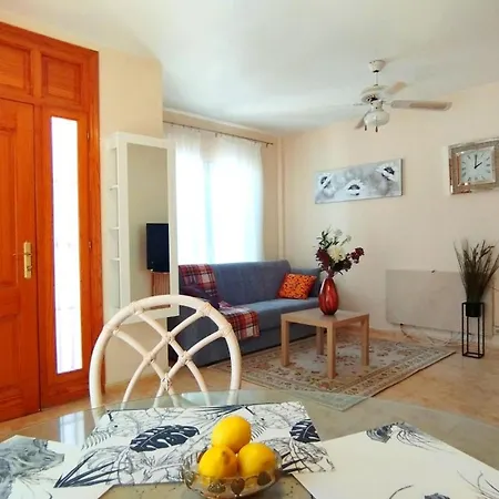 Pinery With A Private Swimming Pool Vila *